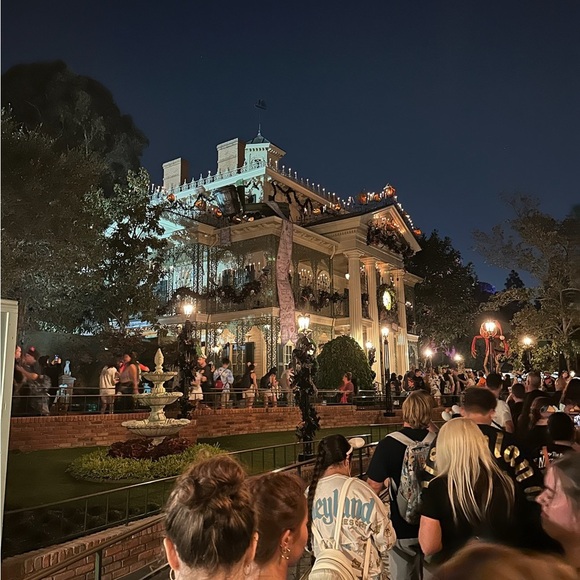 Like this listing to be notified when I go live🎊🥳🎊🥳 - Picture 9 of 14